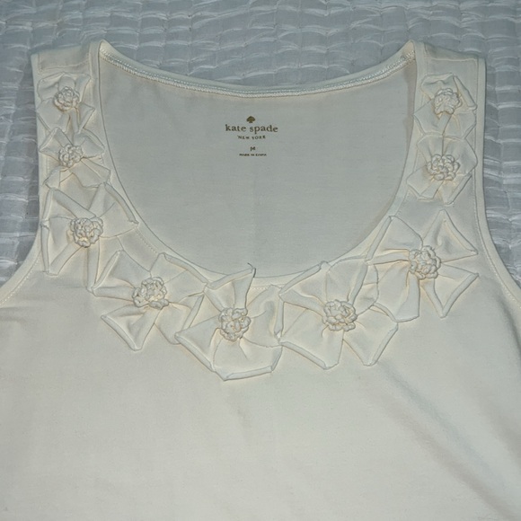 Kate Spade Soft Cream Flower Detailed Tank Top , M - Picture 2 of 9